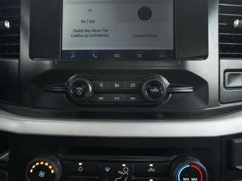 Used 2023 Ford F150 XLT image 47