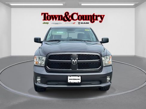 Used 2015 RAM 1500 Express image 2