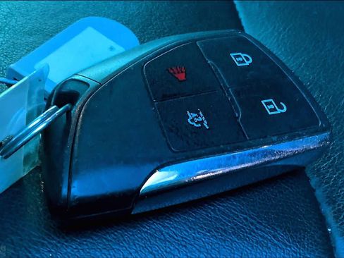 Used 2021 Chevrolet Tahoe LT image 15