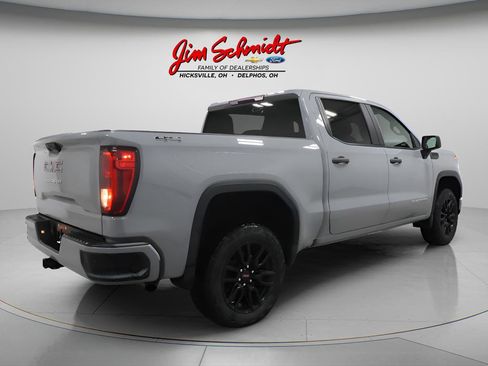 Used 2024 GMC Sierra 1500 Pro w/ Graphite Edition AWD/4WD image 6