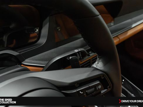 Used 2025 Porsche 911 Carrera S image 30