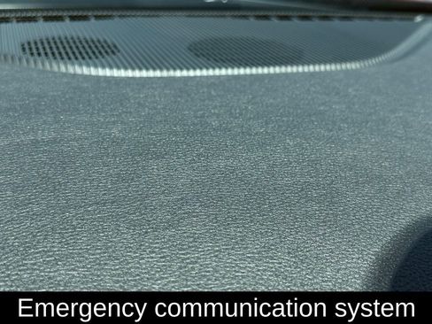 New 2025 Jeep Grand Cherokee Altitude image 17