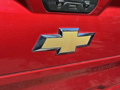 Certified 2022 Chevrolet Silverado 1500 LTZ w/ LTZ Convenience Package II image 10