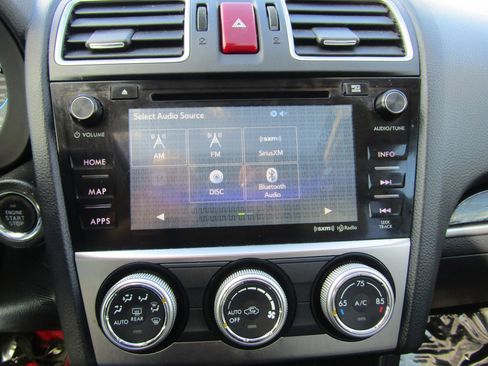 Used 2016 Subaru Crosstrek 2.0i Limited image 24