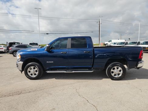 Used 2024 RAM 2500 Big Horn w/ Level 2 Equipment Group AWD/4WD image 4