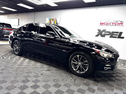 Used 2017 INFINITI Q50 Signature Edition w/ Cargo Package (L95)