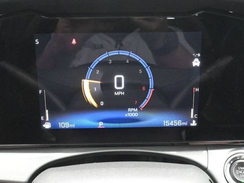 Used 2026 Chevrolet Trax LT w/ LT Convenience Package FWD image 35