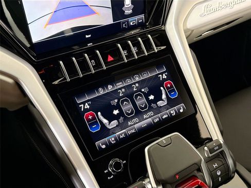 Used 2023 Lamborghini Urus S image 21