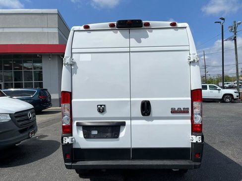 Used 2022 RAM ProMaster 2500 image 4