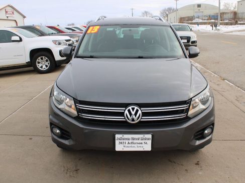 Used 2013 Volkswagen Tiguan SE image 11