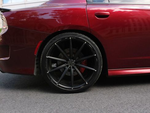 Used 2020 Dodge Charger Scat Pack w/ Dynamics Package RWD image 5