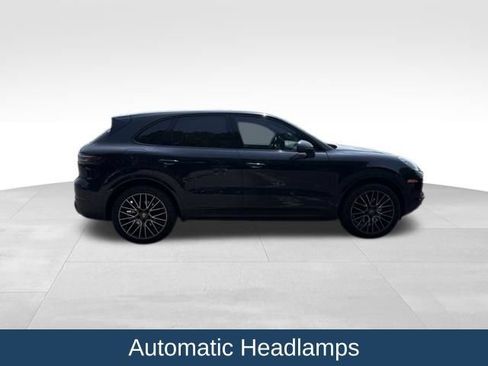 Used 2020 Porsche Cayenne AWD/4WD image 7