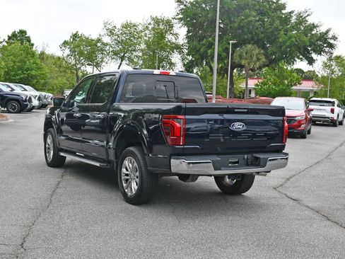 Used 2024 Ford F150 Lariat w/ FX4 Off-Road Package AWD/4WD image 3