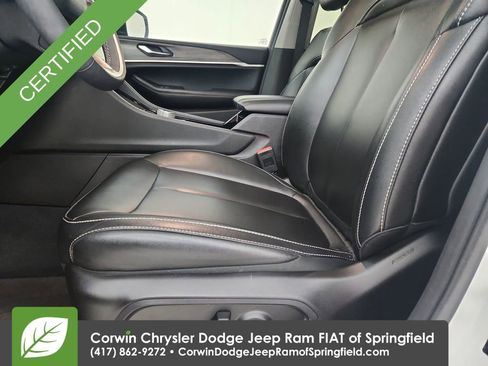 Used 2023 Jeep Grand Cherokee L Limited w/ Trailer Tow Group (B) AWD/4WD image 20