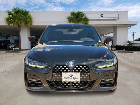 Used 2022 BMW 430i Coupe w/ M Sport Package image 2