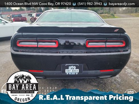 Used 2022 Dodge Challenger GT image 6
