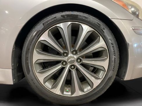 Used 2012 Hyundai Genesis 5.0 R-Spec image 19