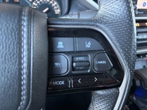 Used 2022 Toyota Tundra SR5 w/ TRD Off-Road Package image 20