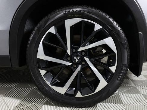 Used 2024 Mitsubishi Outlander SE image 41