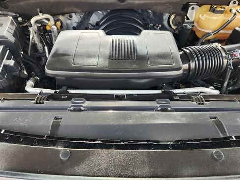 Used 2021 Chevrolet Tahoe High Country w/ Premium Package RWD image 32