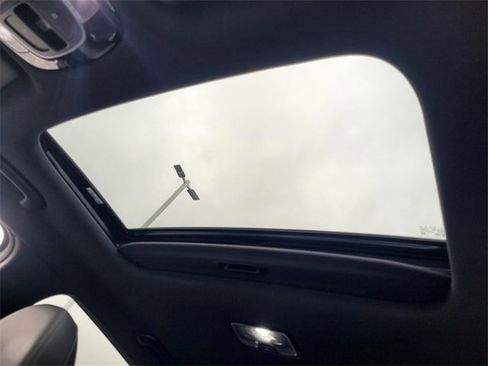 Used 2024 Hyundai Santa Cruz Limited image 17