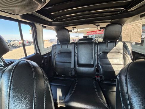 Used 2021 Jeep Wrangler Unlimited Sahara w/ Cold Weather Group image 14