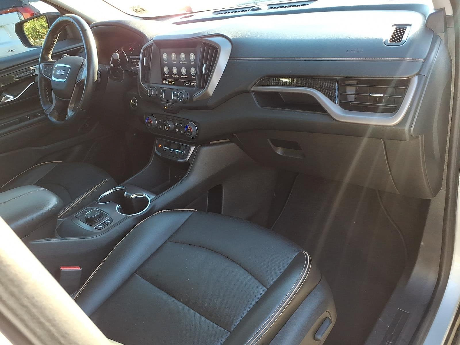 Used 2022 GMC Terrain AT4 AWD/4WD image 9