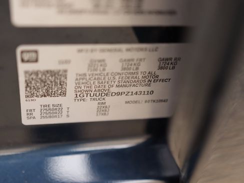 Used 2023 GMC Sierra 1500 SLT w/ SLT Convenience Package image 43