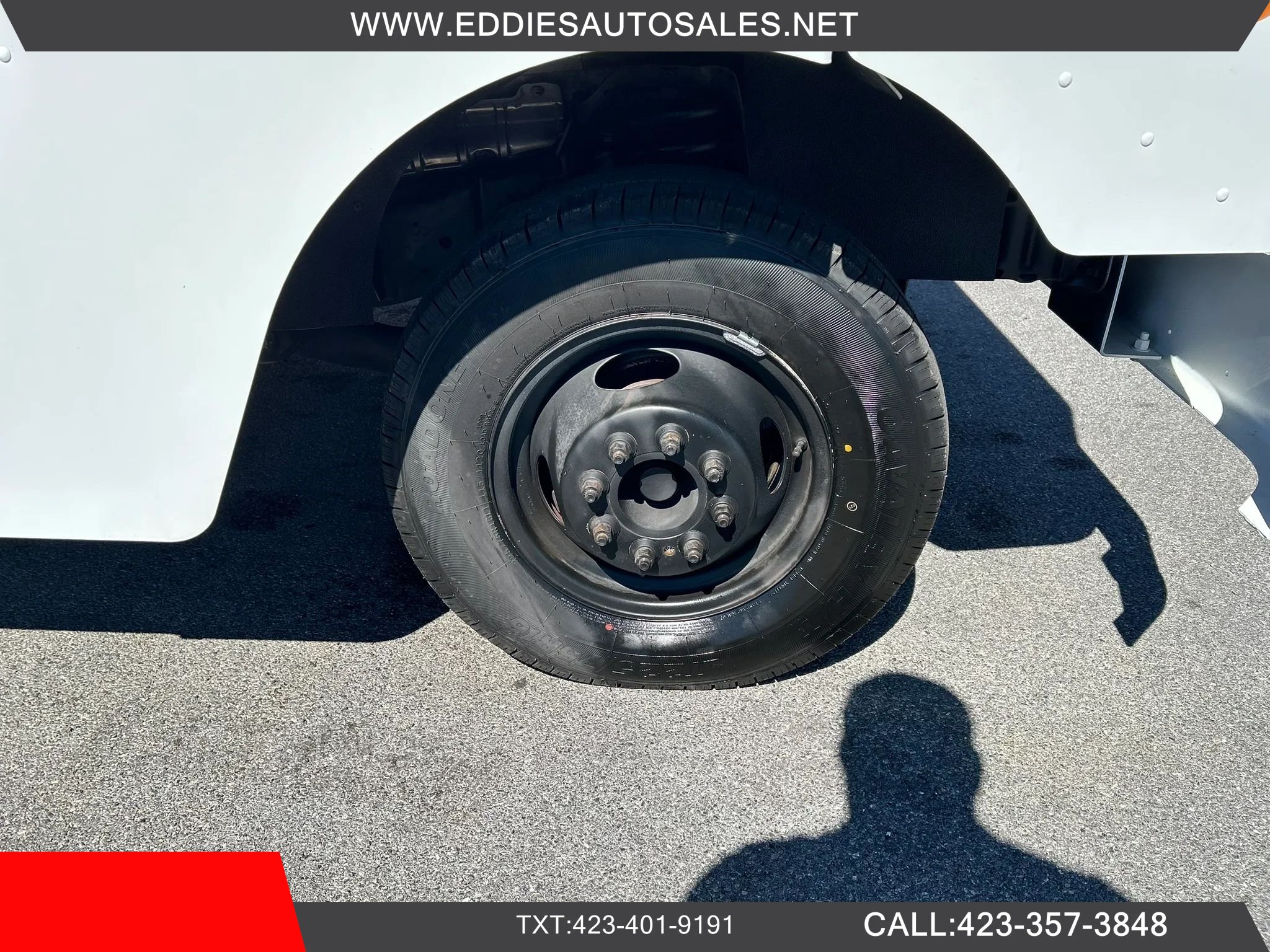 Used 2017 Ford E-350 and Econoline 350 Super Duty w/ A/C Prep Package RWD image 22