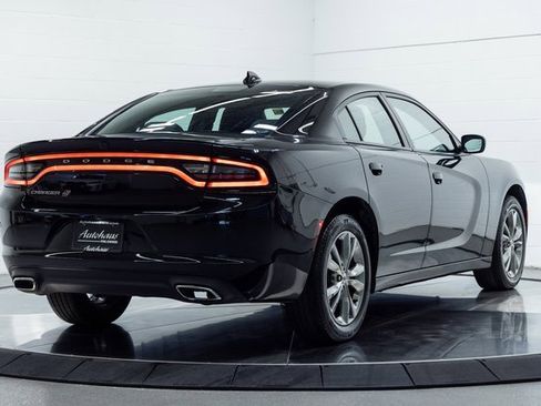 Used 2021 Dodge Charger SXT w/ Driver Convenience Group image 10