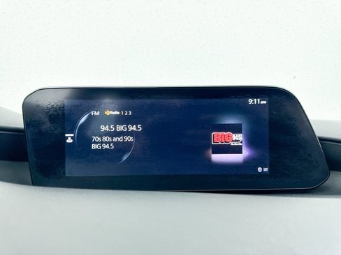 Used 2019 MAZDA MAZDA3 Hatchback w/ Preferred Package image 29