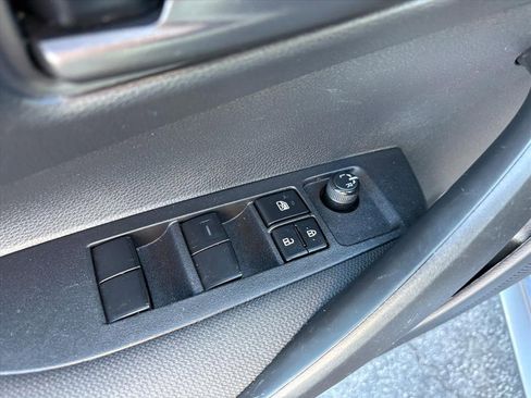Used 2023 Toyota Corolla LE image 22