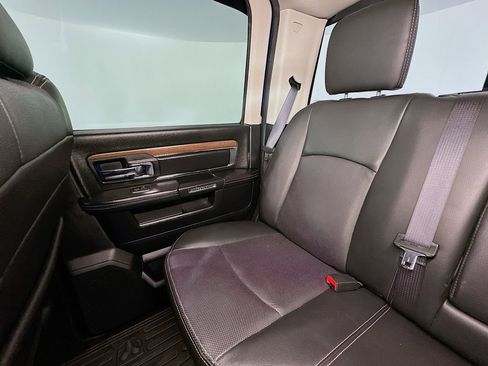 Used 2015 RAM 3500 Laramie AWD/4WD image 12