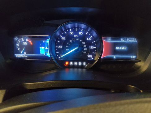 Used 2016 Ford Explorer XLT w/ Equipment Group 202A image 23