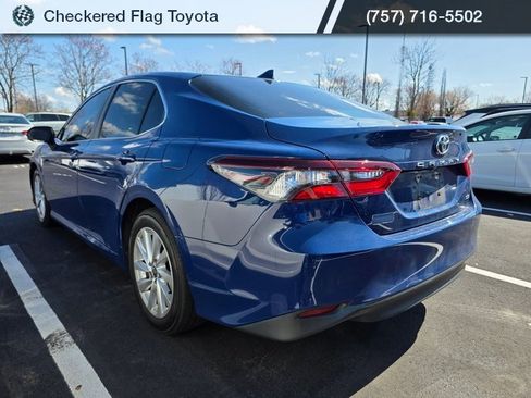 Used 2023 Toyota Camry LE w/ Convenience Package image 4