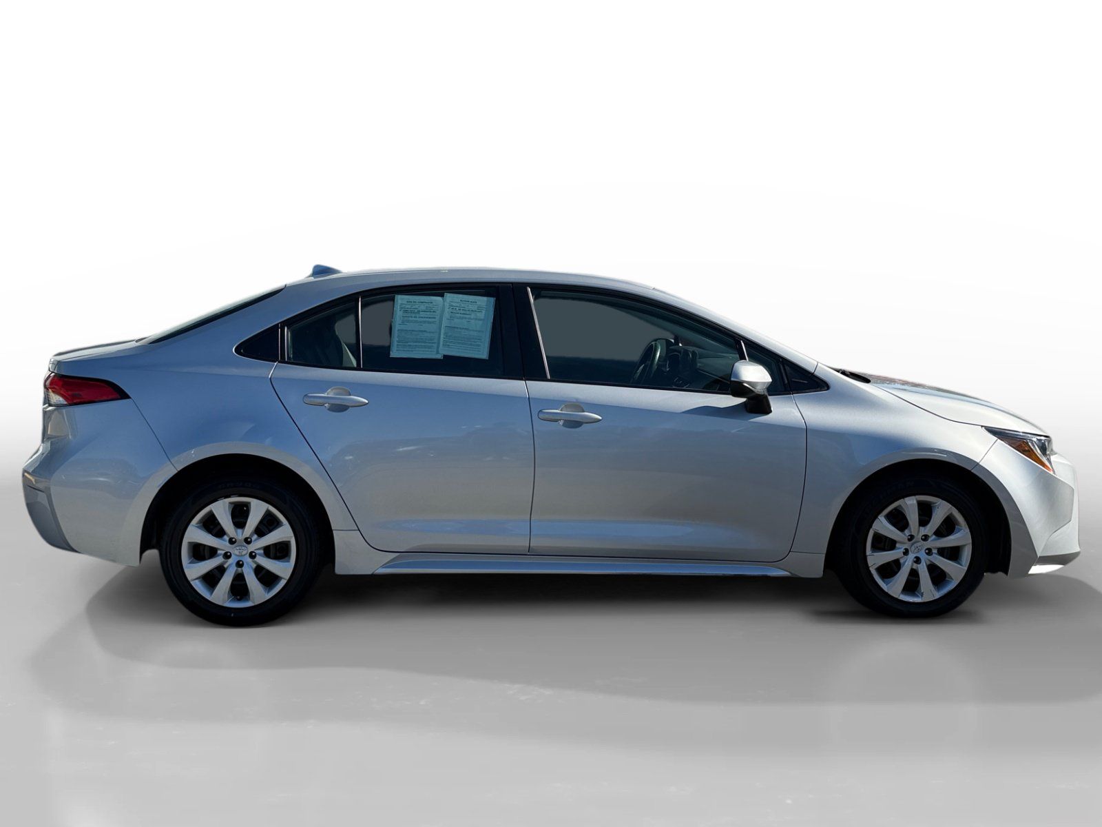 Used 2024 Toyota Corolla LE FWD image 6