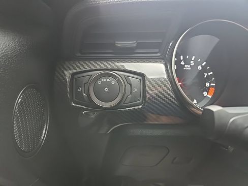 Used 2019 Ford Mustang Shelby GT350 w/ Technology Package RWD image 45