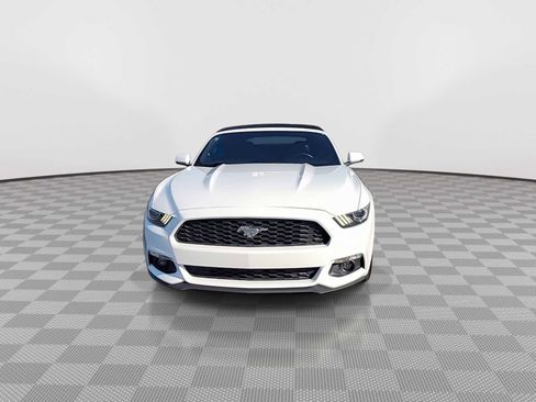 Used 2017 Ford Mustang Premium RWD image 3