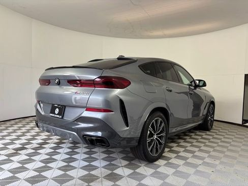 Used 2024 BMW X6 M60i w/ Climate Comfort Package AWD/4WD image 7