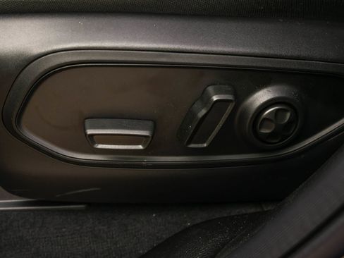 New 2026 Jeep Grand Cherokee Limited w/ Limited Altitude Package image 6