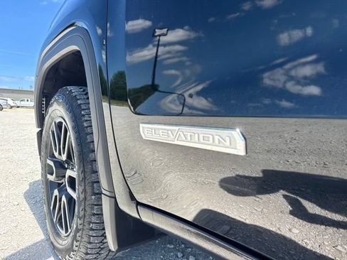 Used 2024 GMC Sierra 1500 Elevation AWD/4WD image 9
