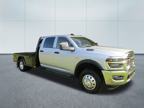 New 2026 RAM 3500 Tradesman AWD/4WD image 6