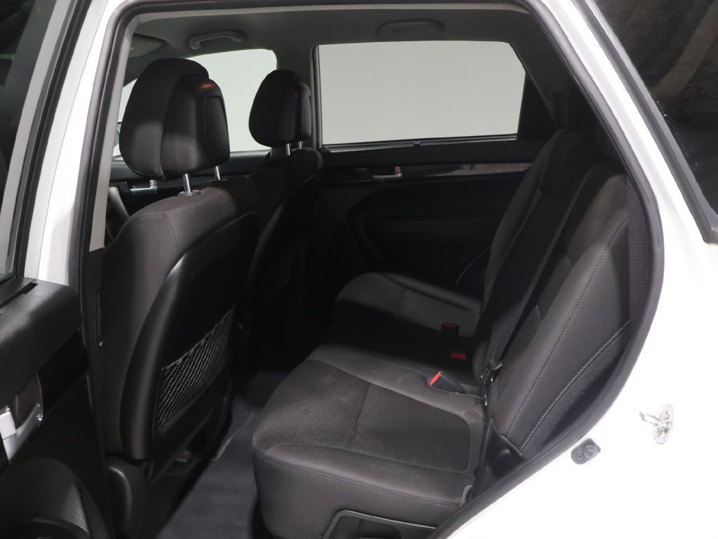 Used 2014 Kia Sorento LX AWD/4WD image 21