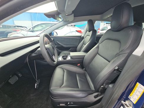 Used 2024 Tesla Model 3 Long Range AWD/4WD image 5