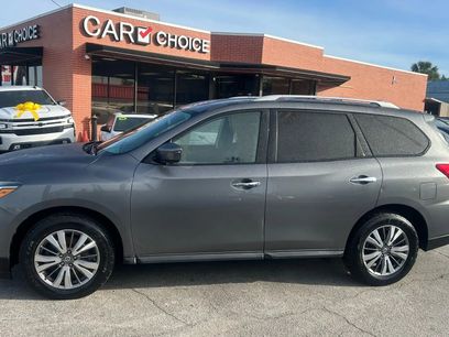 Used 2019 Nissan Pathfinder SL