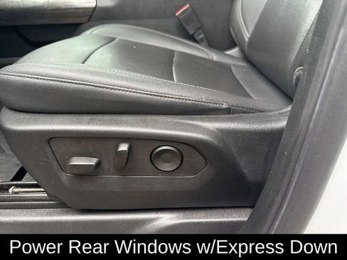 Used 2022 Chevrolet Silverado 1500 LTZ w/ LTZ Premium Package image 30