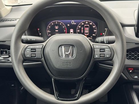 Certified 2025 Honda Accord SE image 12