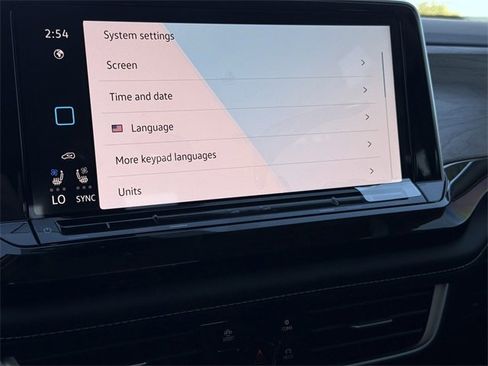 New 2026 Volkswagen Atlas SE image 12