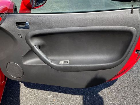 Used 2007 Pontiac Solstice Convertible w/ Premium Package image 23