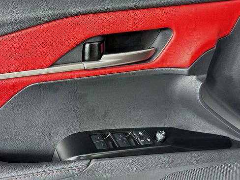 Used 2025 Toyota Camry XSE image 24